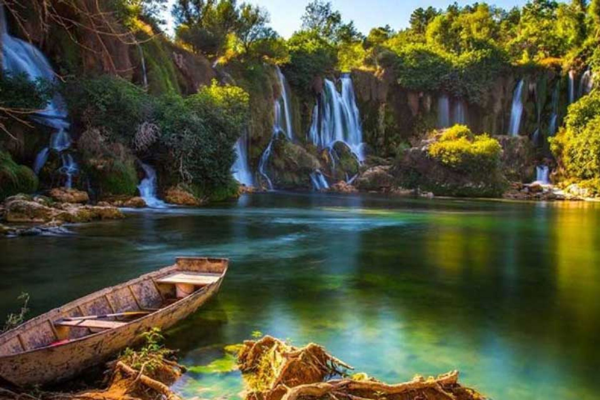 آبشار کراویچ (آبشار کراویتسه)