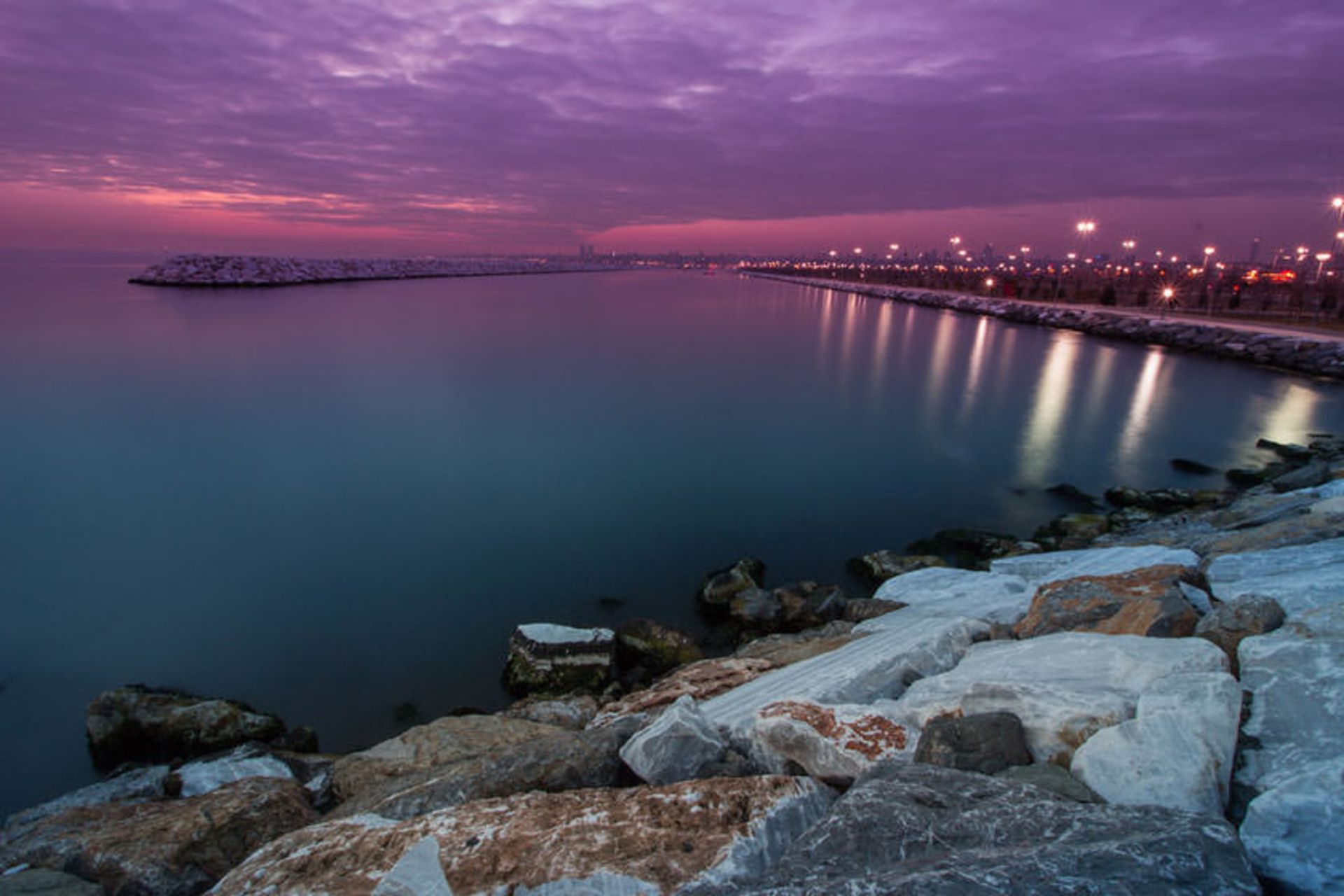 پارک ساحلی مال تپه