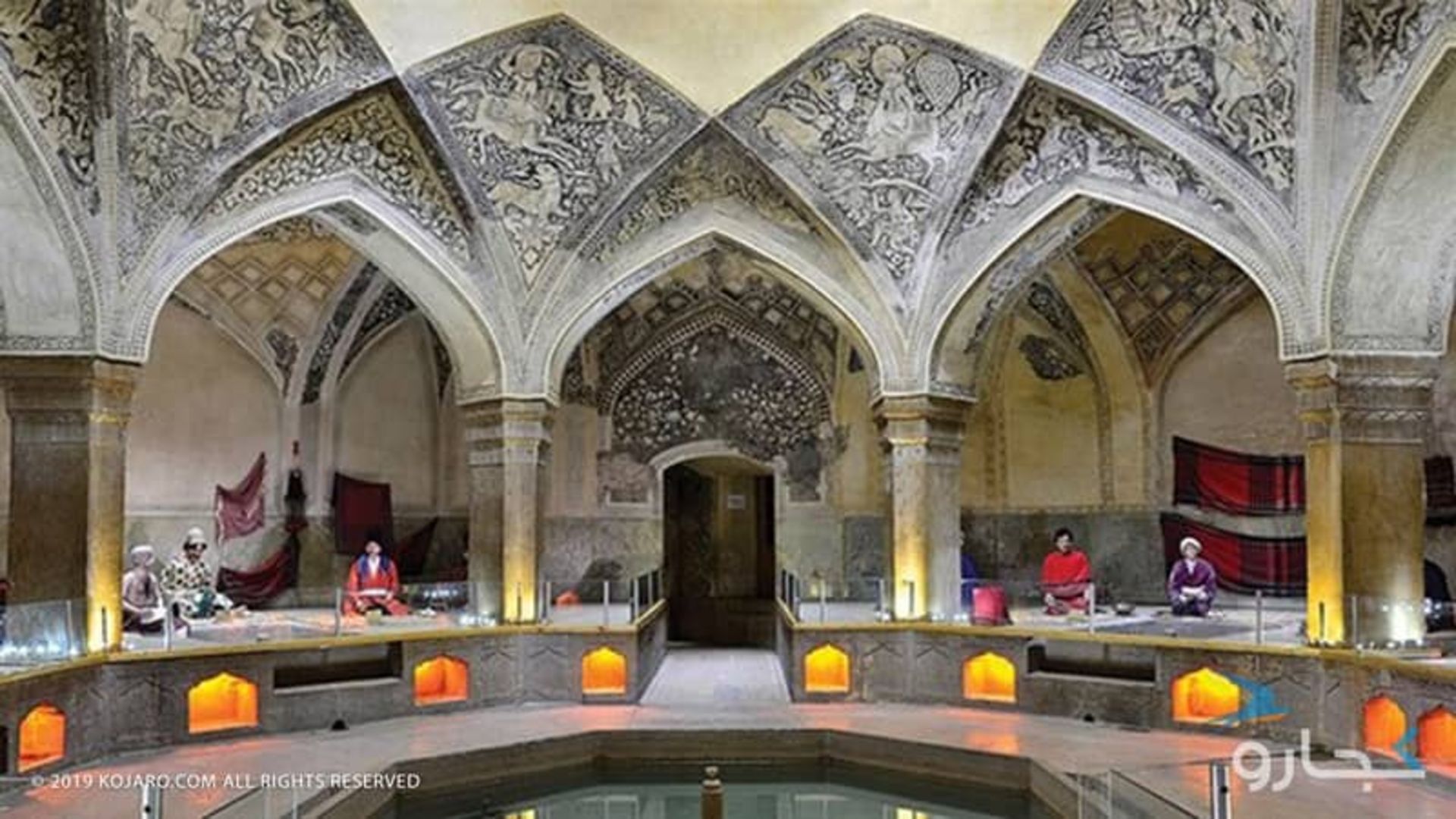 نمای اصلی حمام وکیل