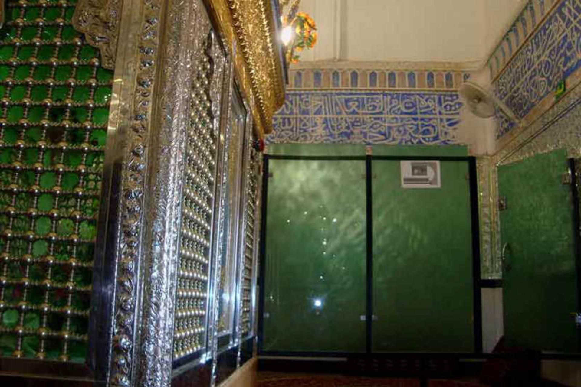 امامزاده احمد بیمرغ