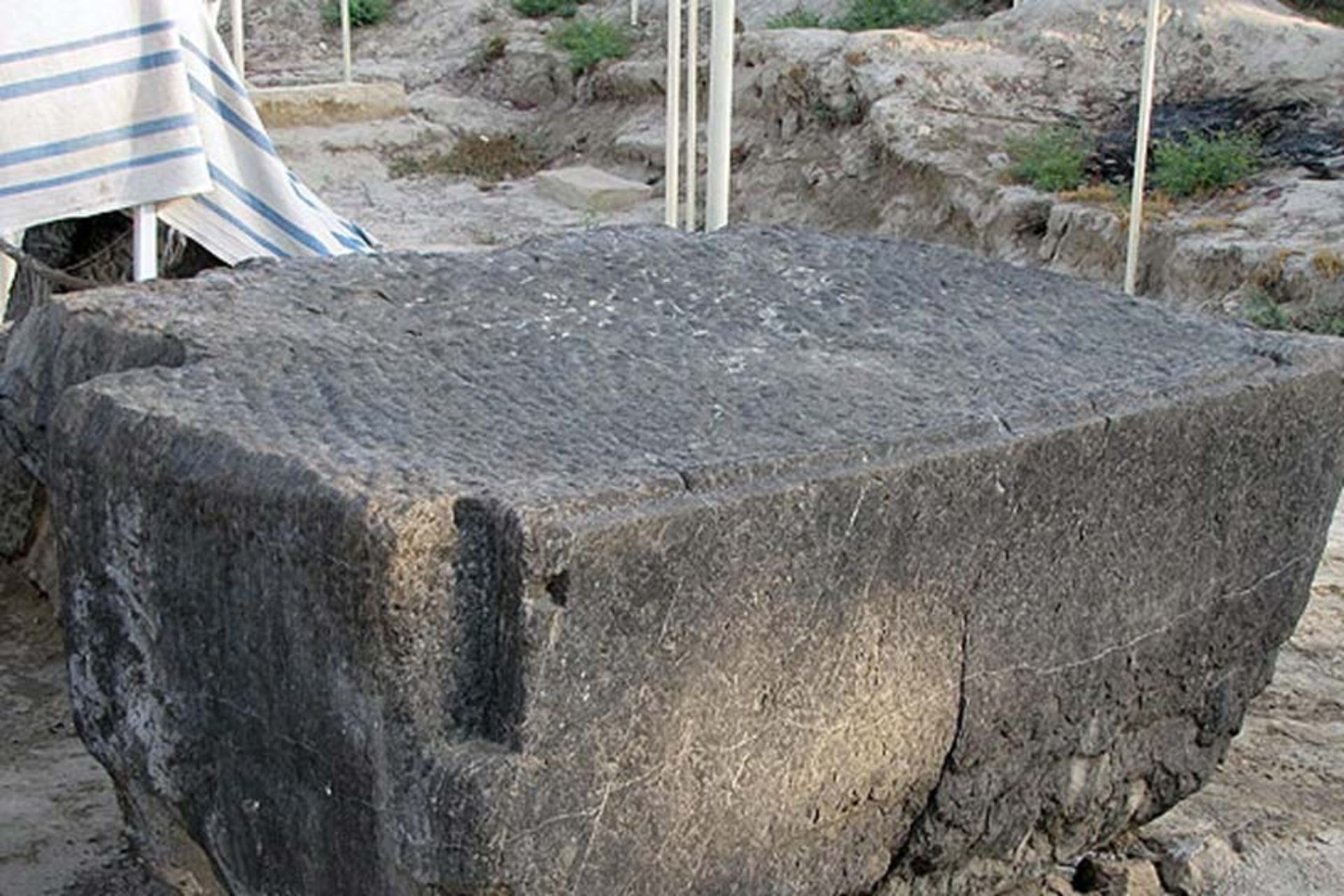 کاخ سنگ سیاه