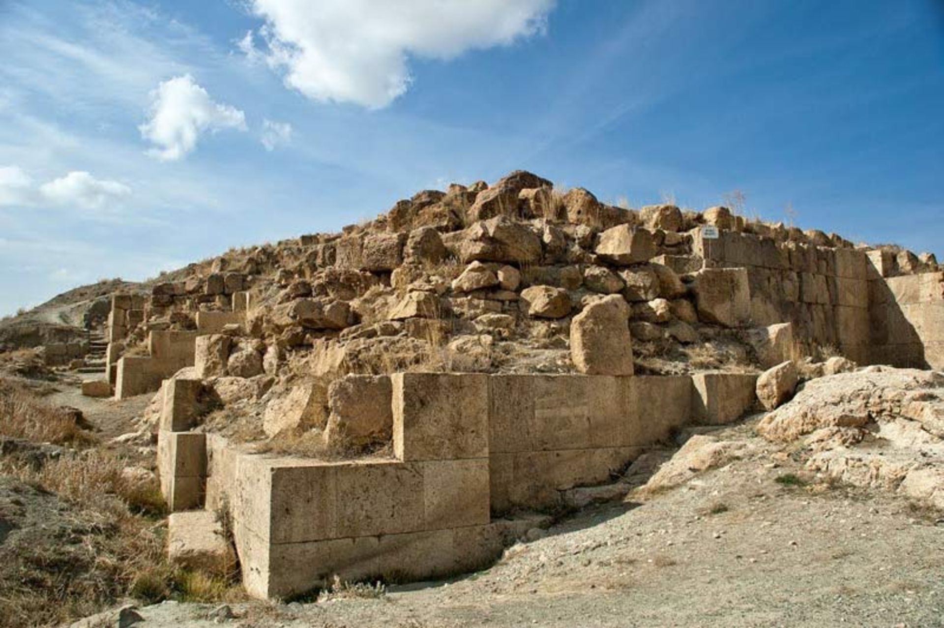 چاووش تپه وان