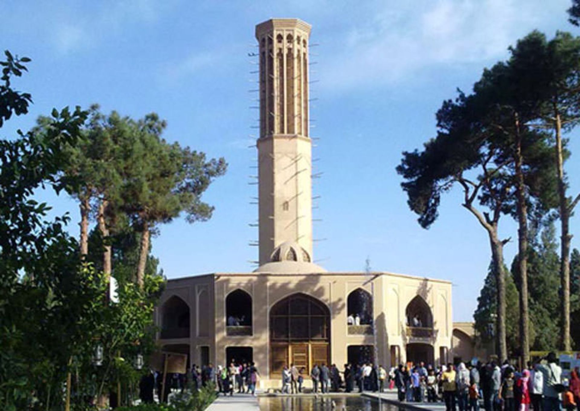 باغ دولت آباد یزد