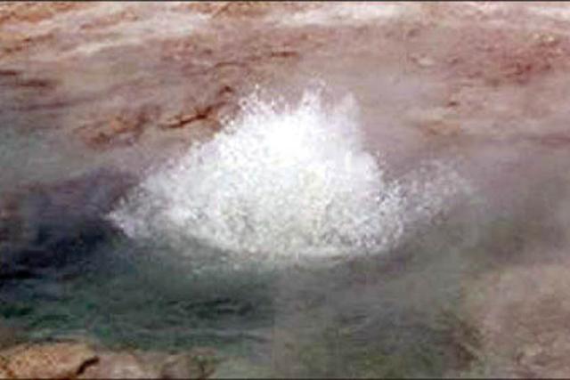 چشمه آب گرم کنتی