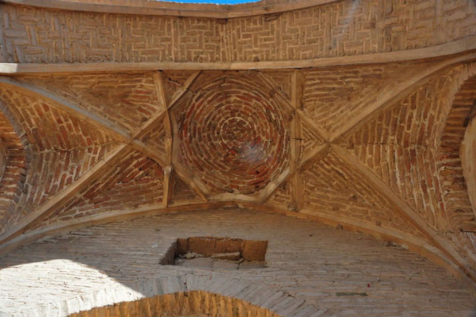 کاروانسرای سرایان