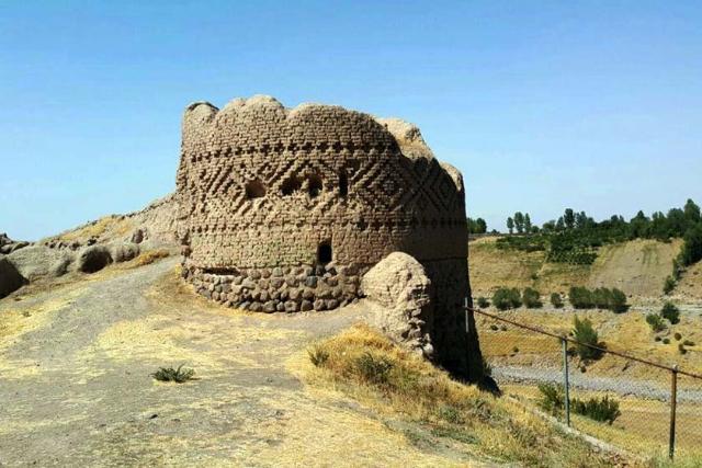کهنه قلعه مشگين شهر