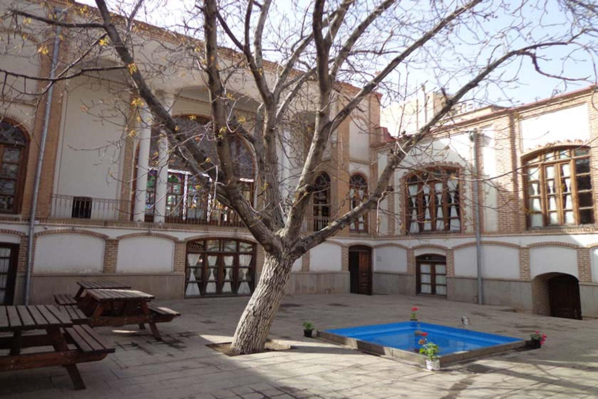 خانه حیدر زاده