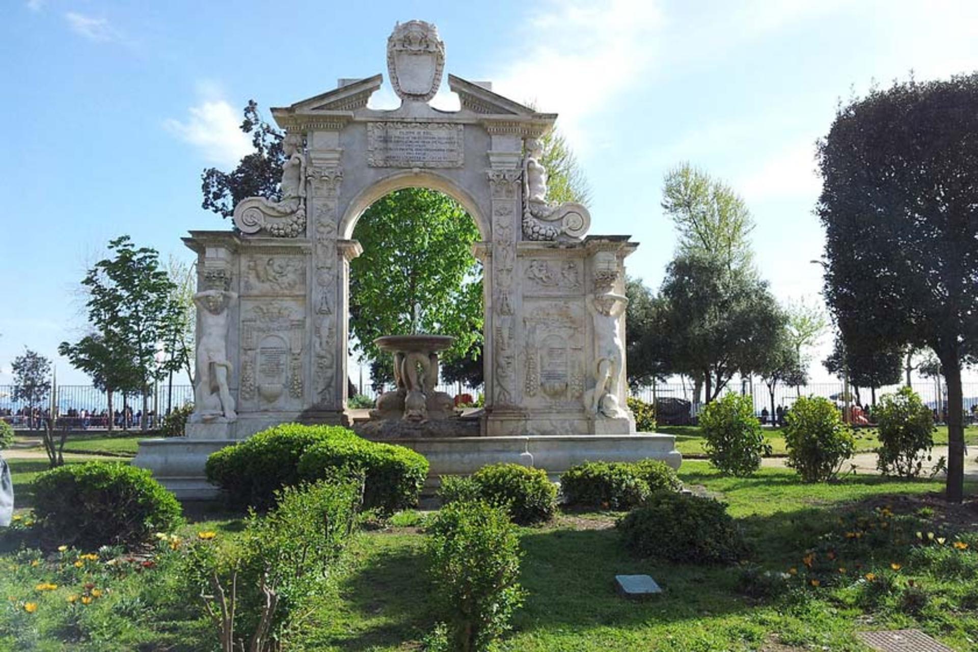 ویلای کوموناله