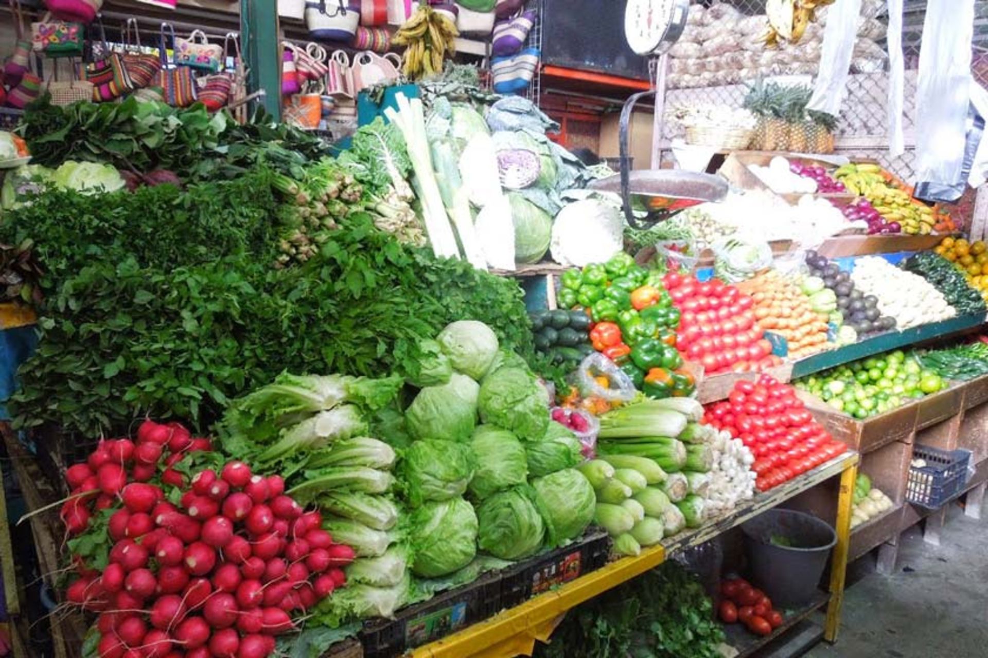 بازار بنیتو خوارز