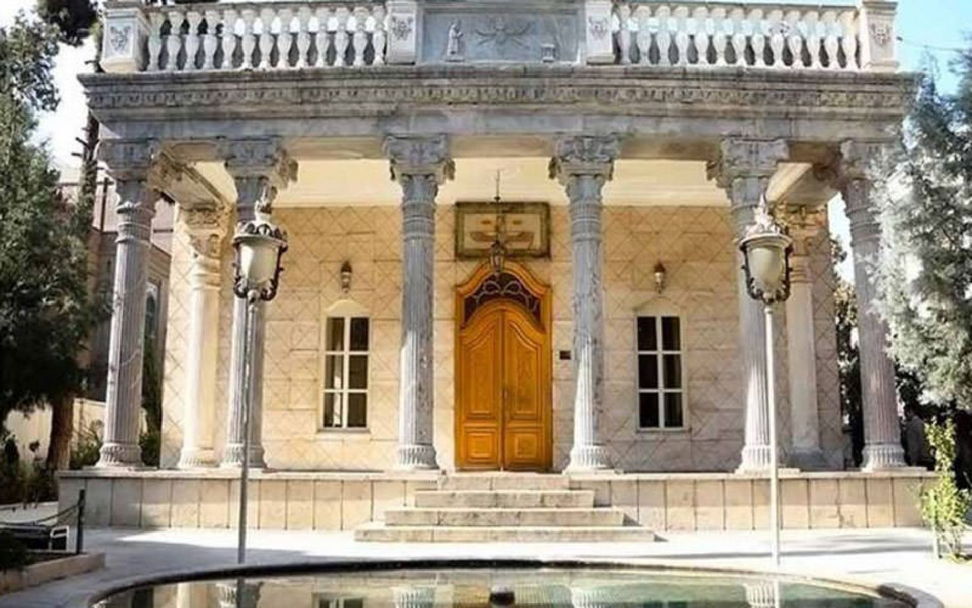 جاذبه های مذهبی تهران