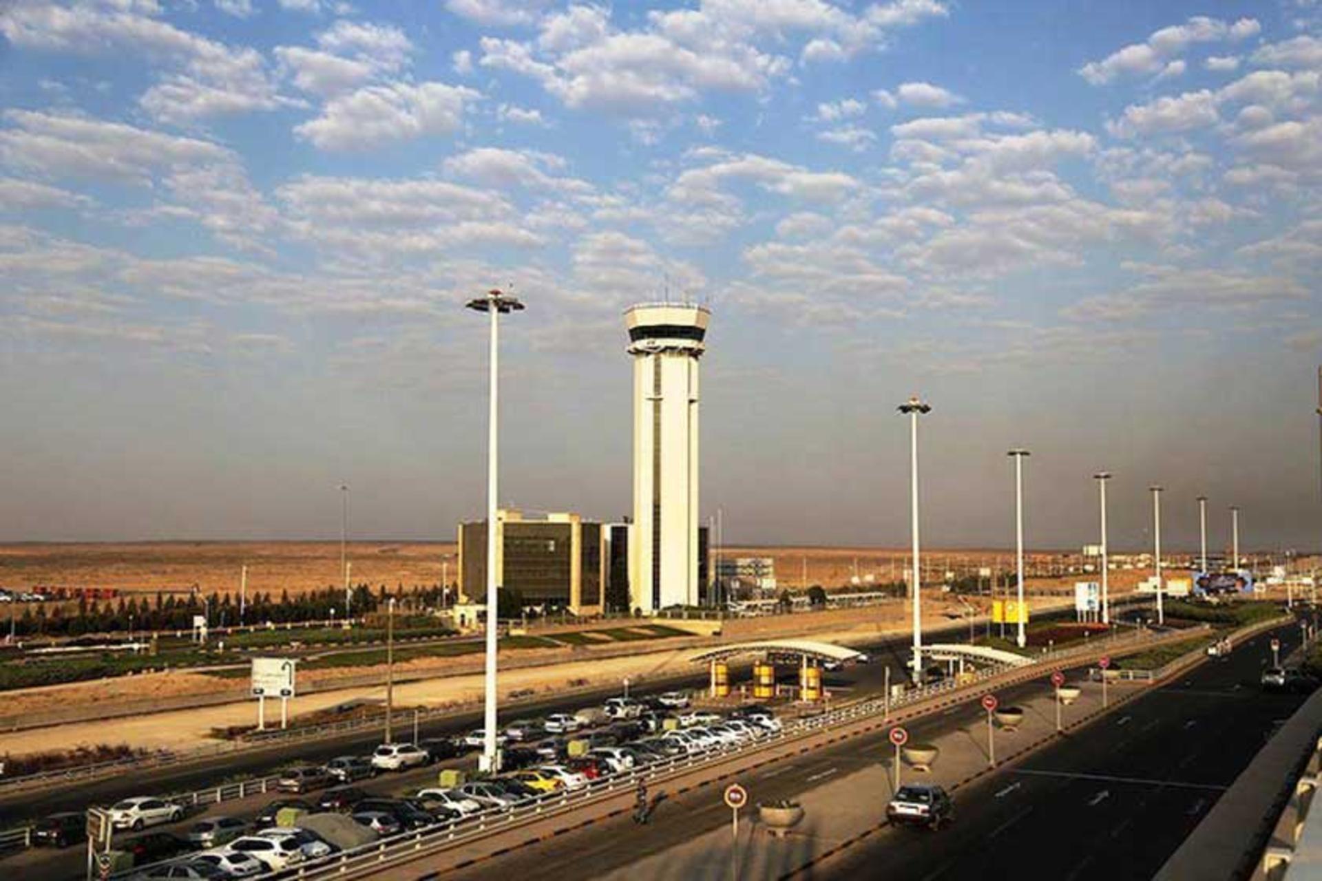 فرودگاه امام
