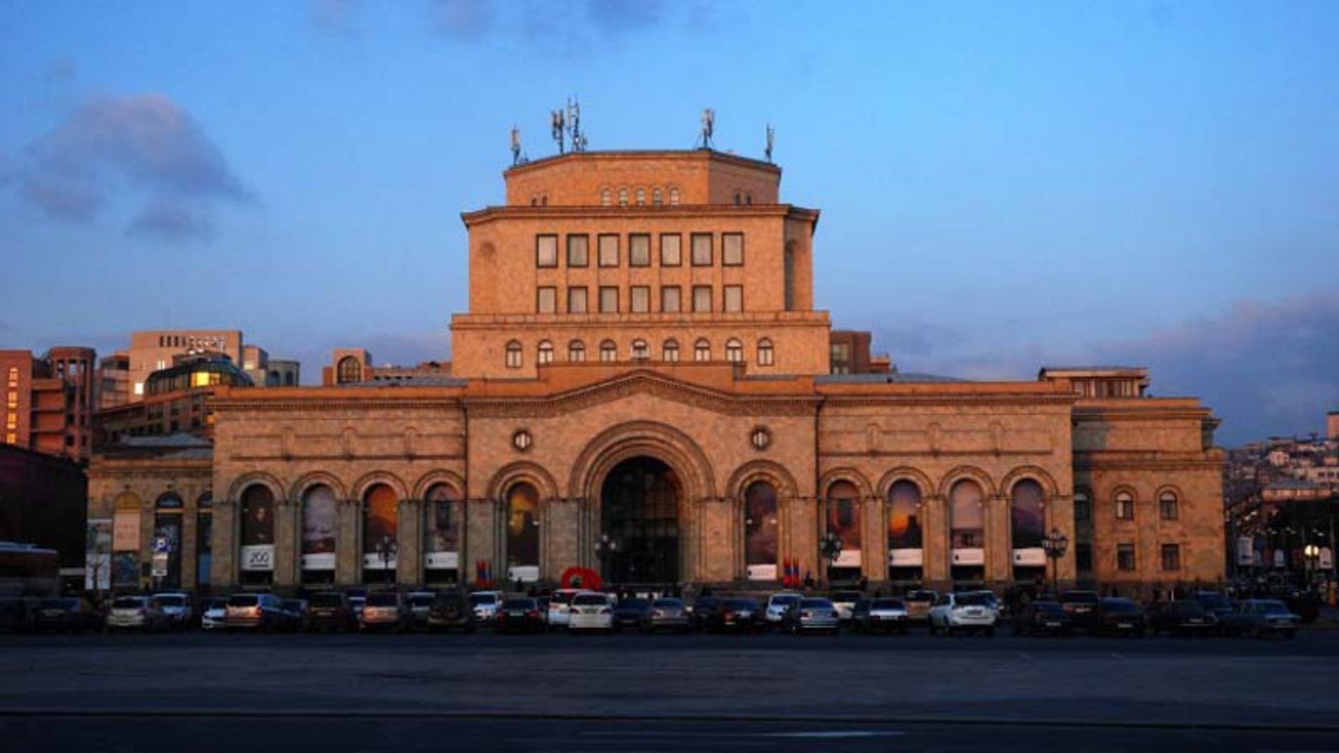 میدان جمهوری ایروان