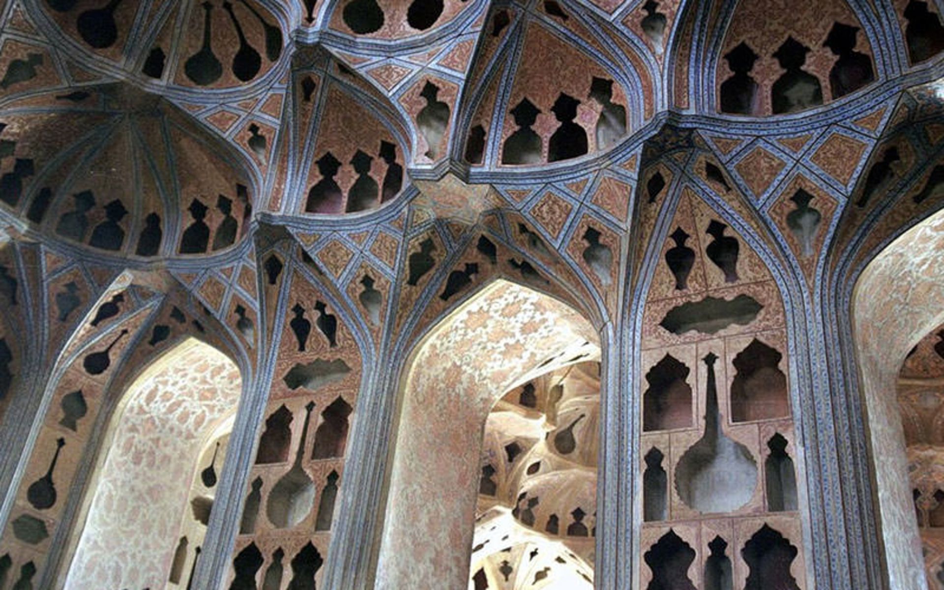 بهترین نقاط ایران برای سفر انفرادی 