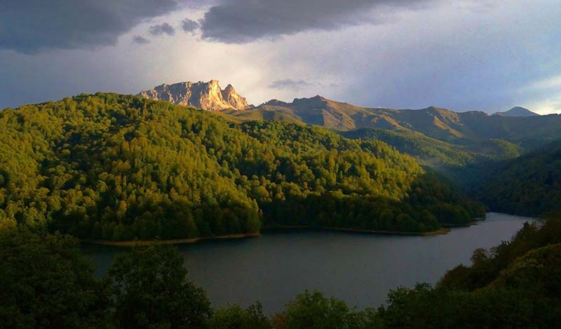 پارک ملی گوی گول آذربایجان