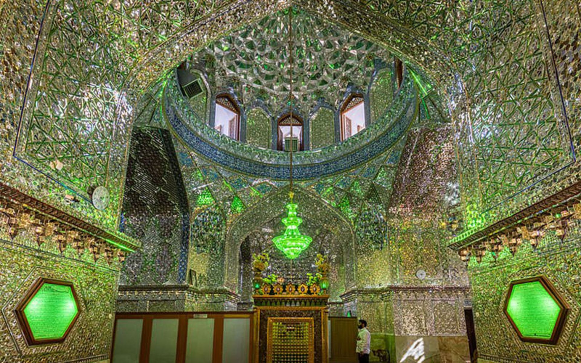 مکان های مذهبی شیراز
