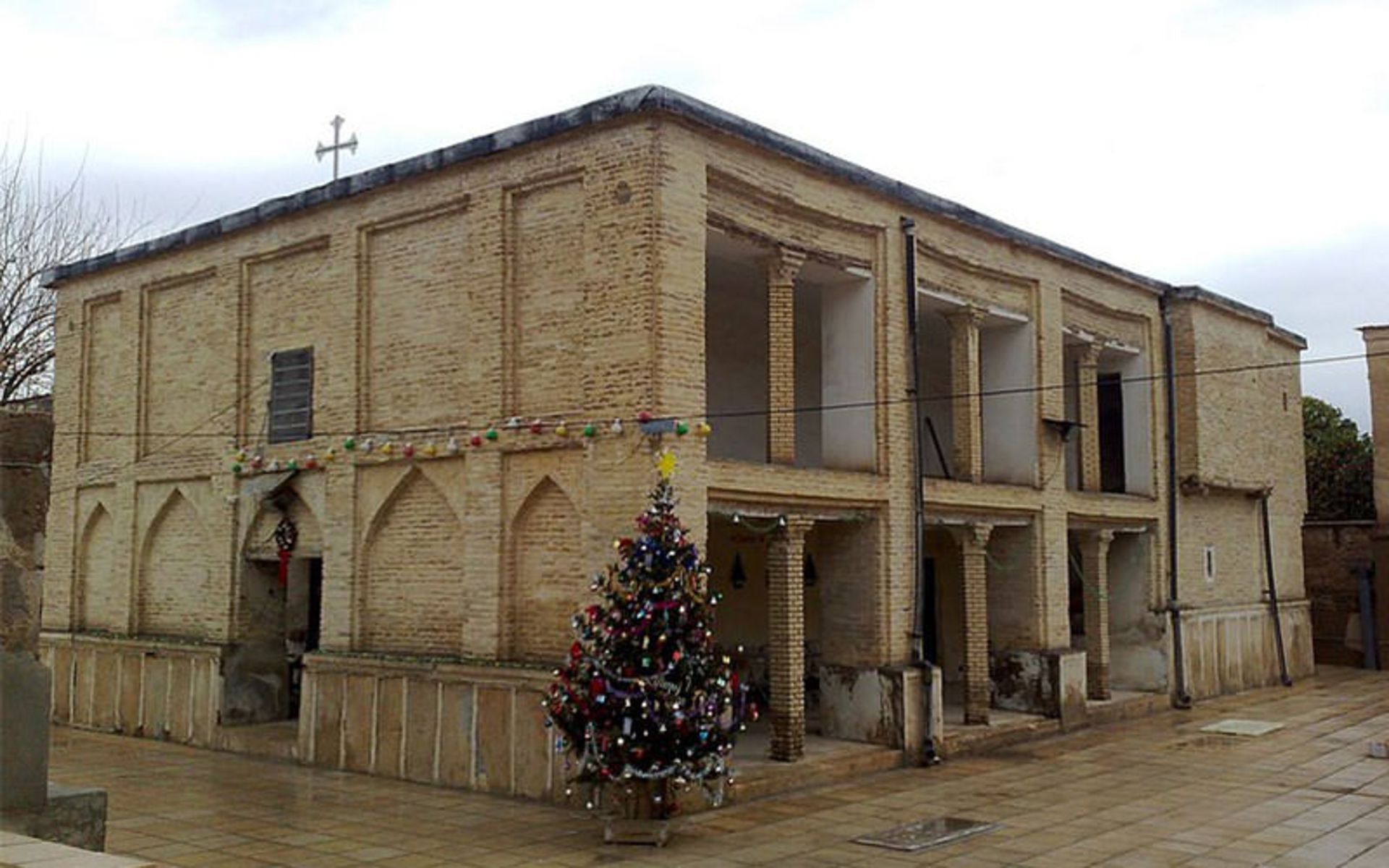 مکان های مذهبی شیراز