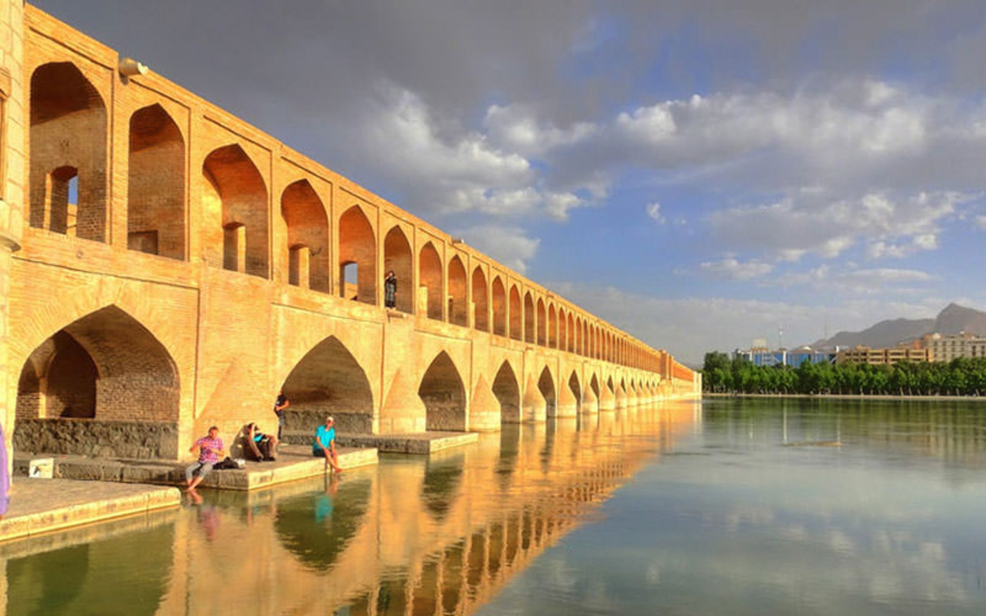 اصفهان