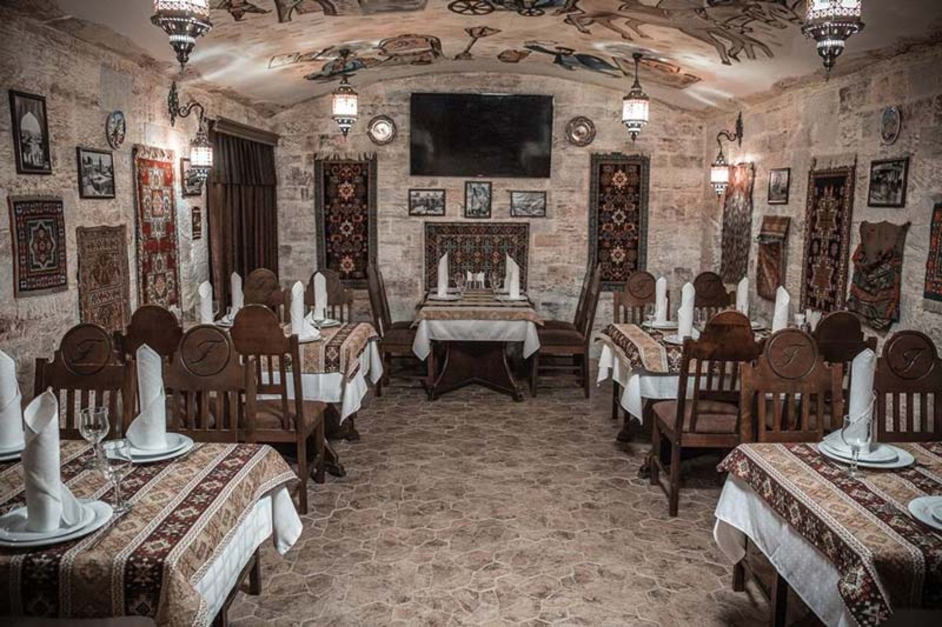 رستوران فیروزه باکو