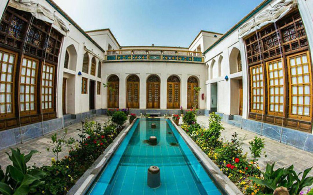 اقامتگاه‌های سنتی ایران 