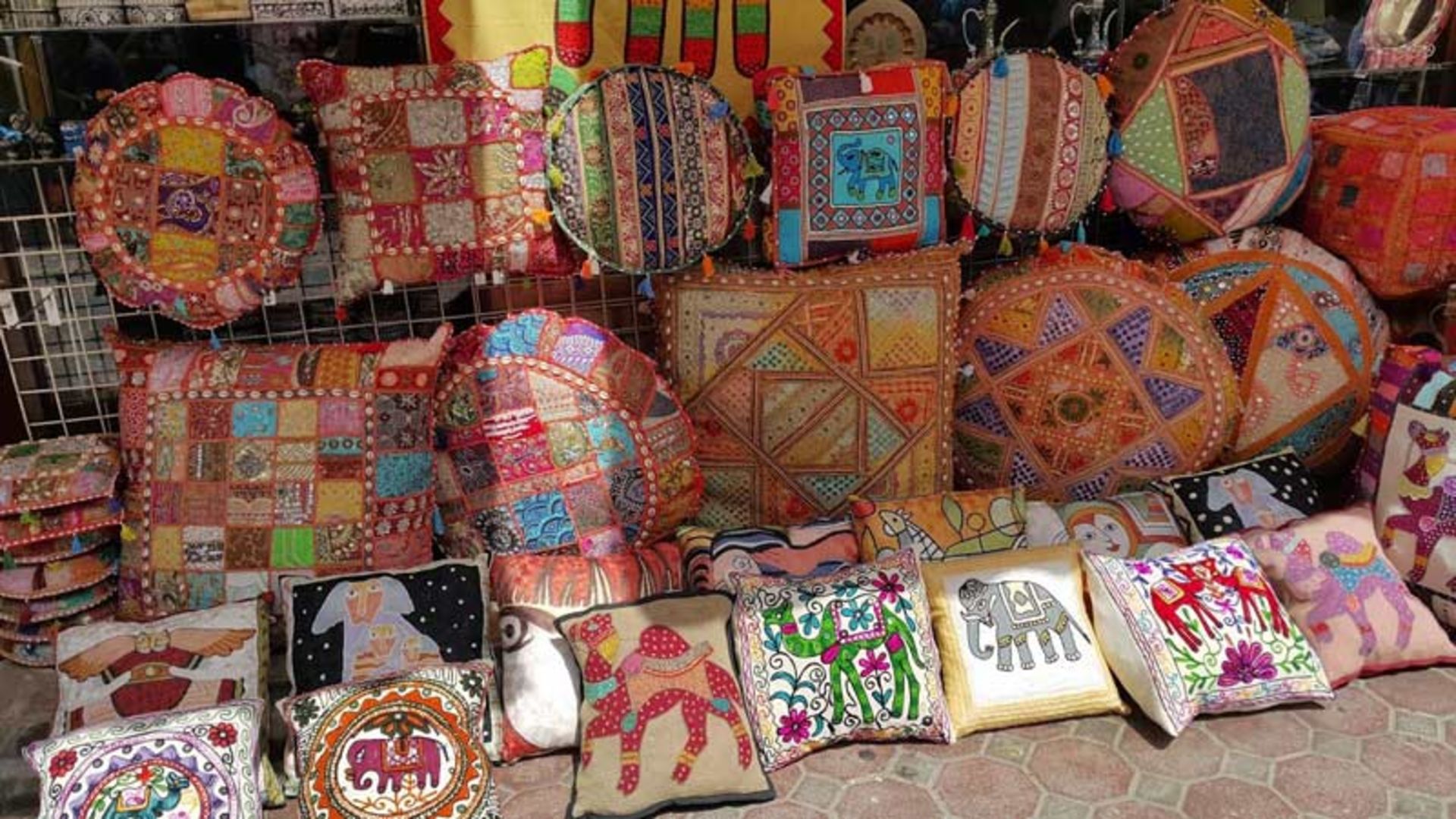 مینا بازار دبی