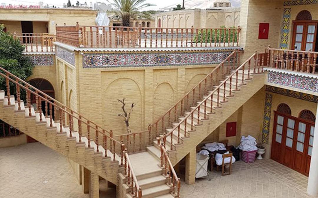 اقامتگاه‌های سنتی ایران 