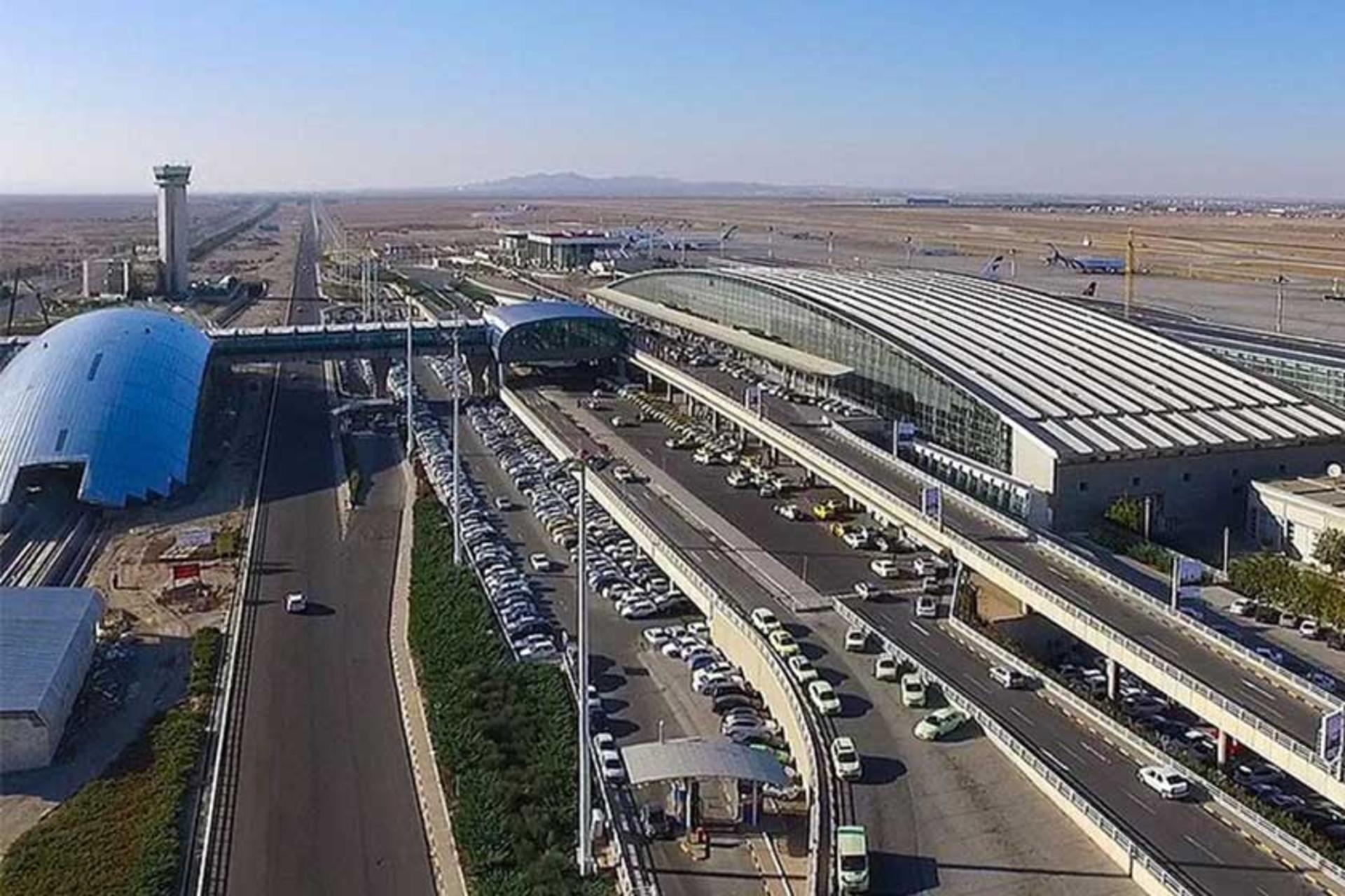 فرودگاه