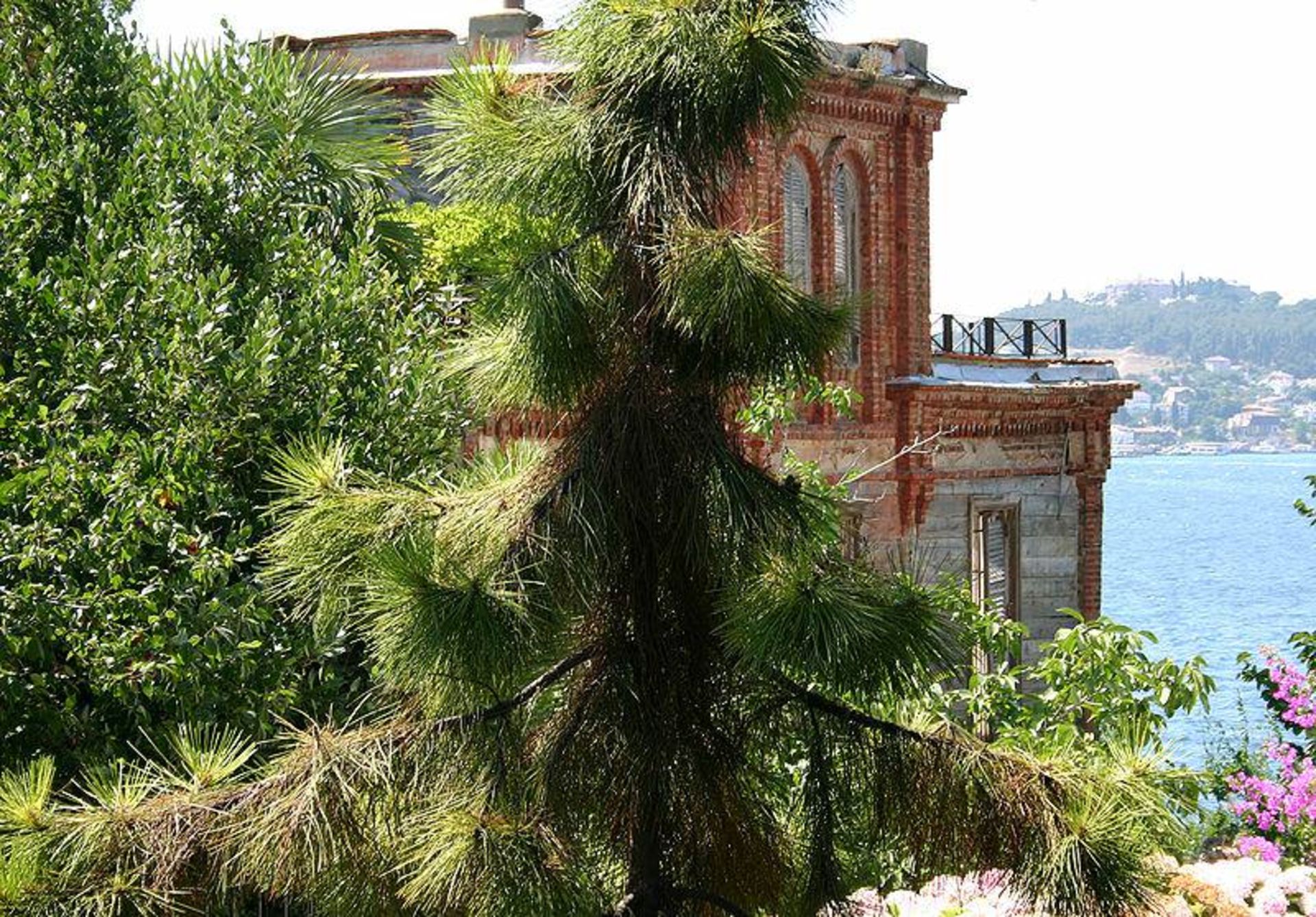 ۱۰ جاذبه و تفریح غیرمعمول