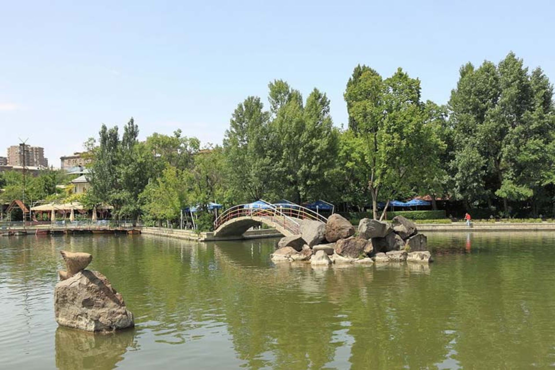 پارک ویکتوری ایروان