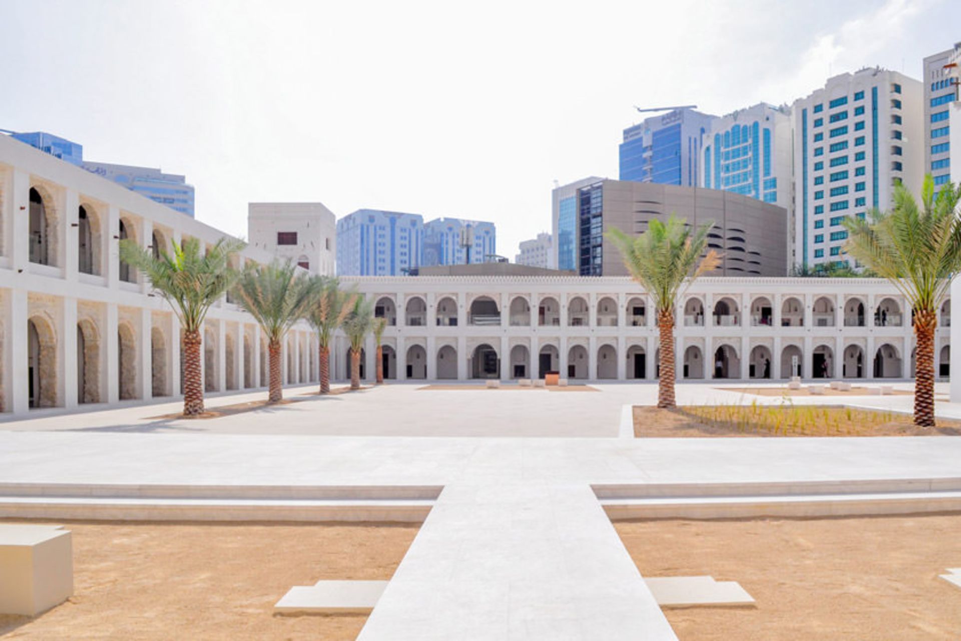 قصر الحصن
