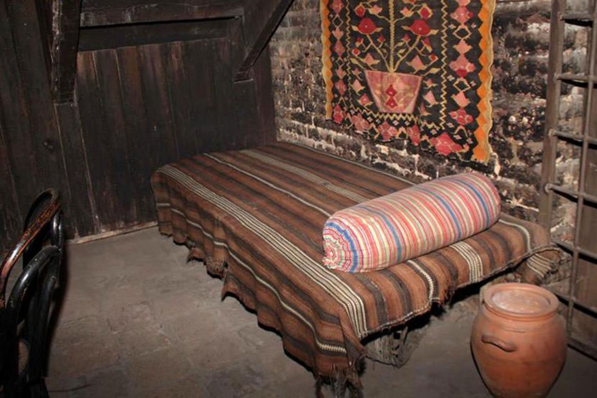 موزه نیکو پیروسمانی
