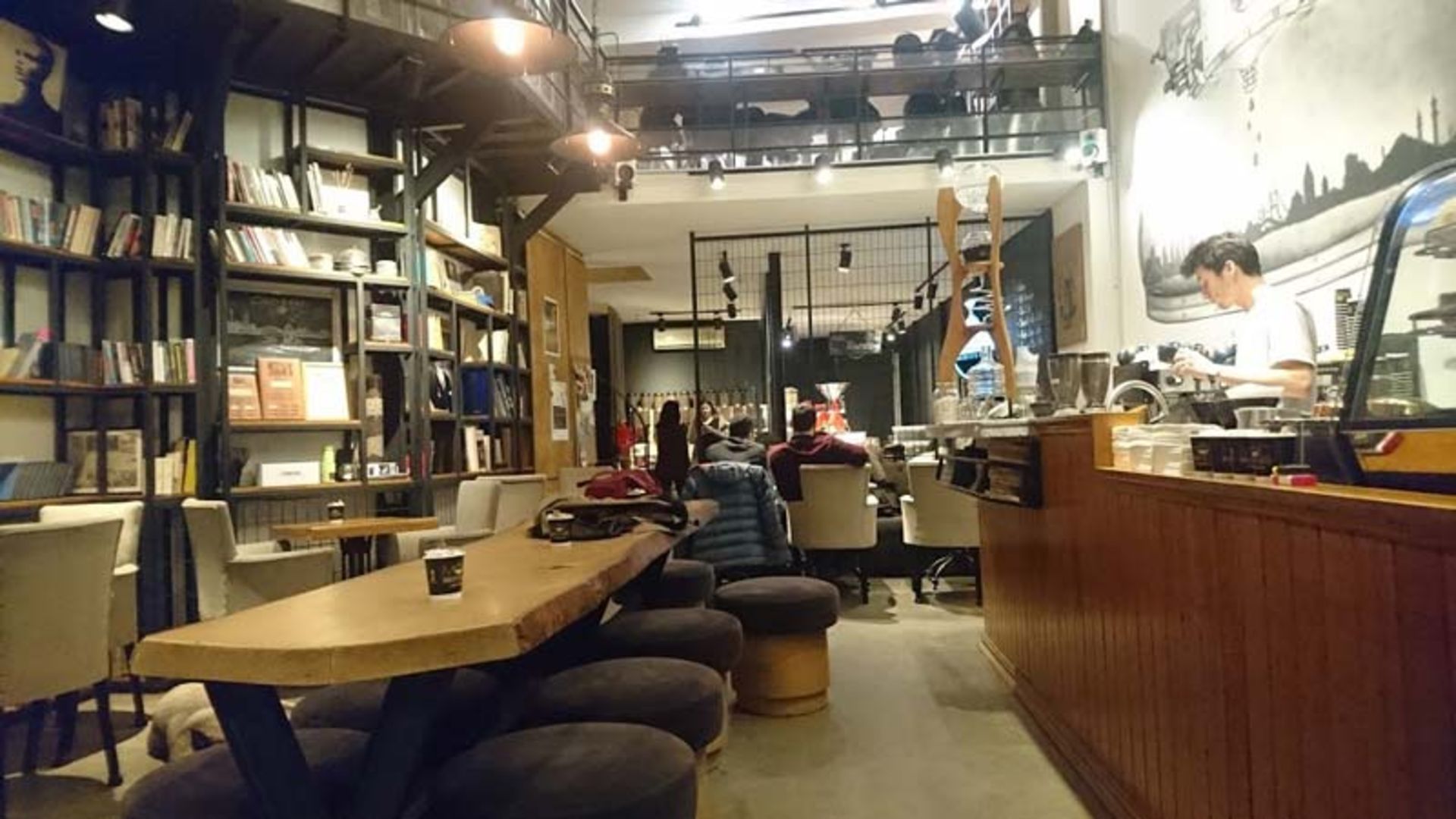 کافی شاپ MOC Istanbul 