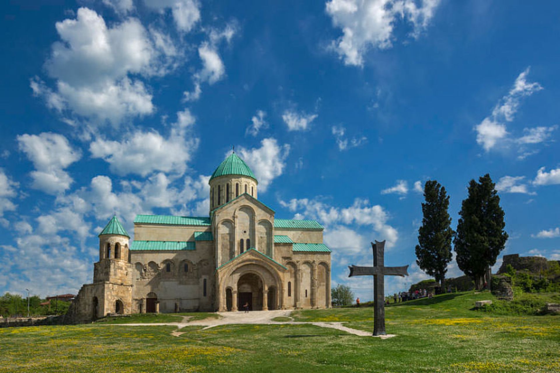 کلیسای جامع باگراتی