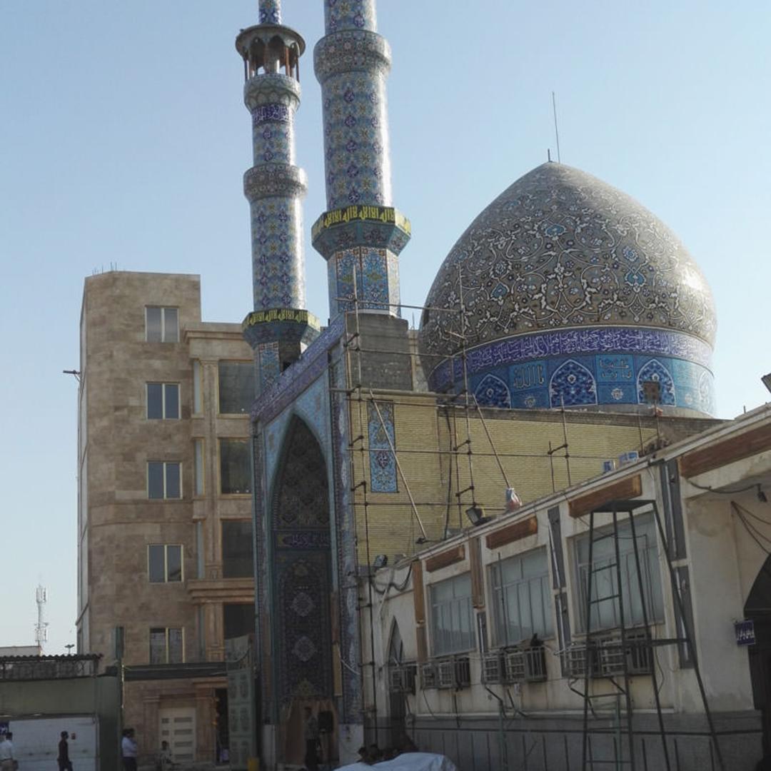 ایوان و گنبد امامزاده محمد تقی بندرعباس