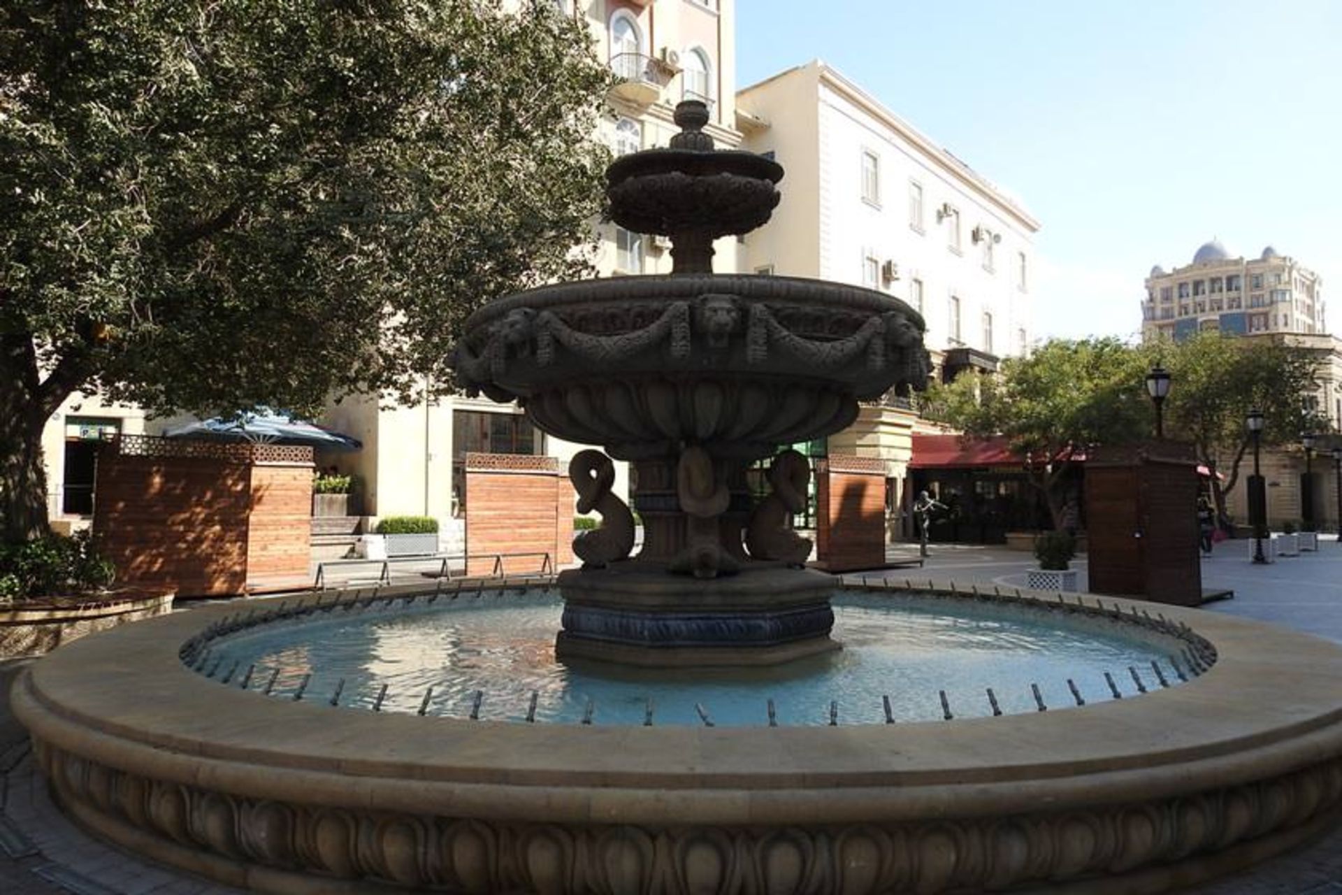 میدان فواره ها