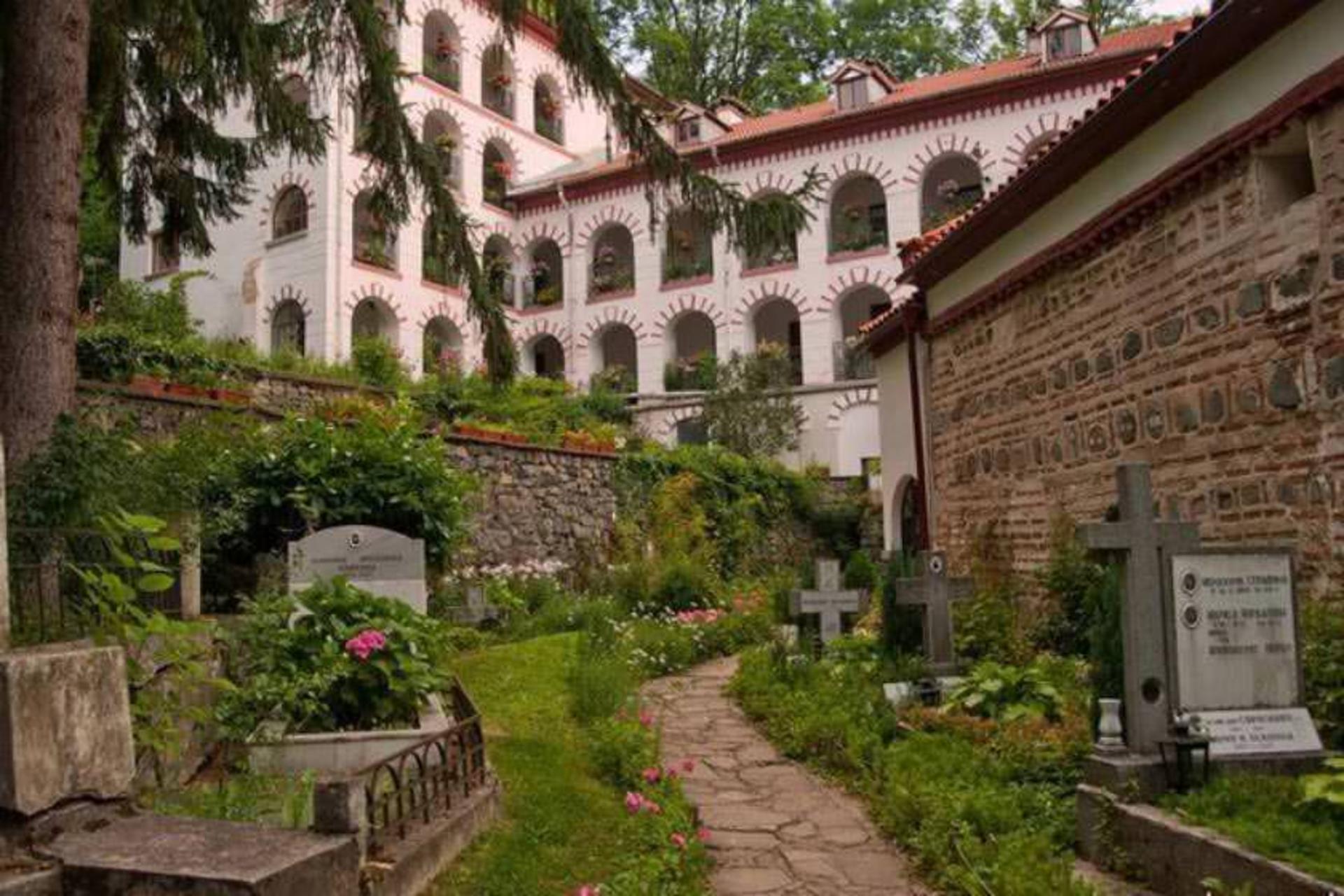صومعه دراگالوتسی