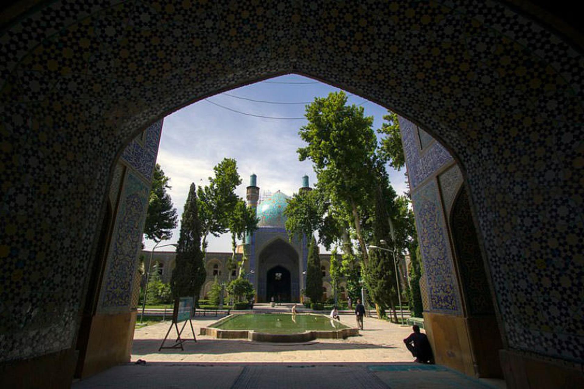 مدرسه چهارباغ