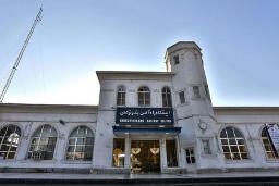 ایستگاه راه آهن بندر ترکمن