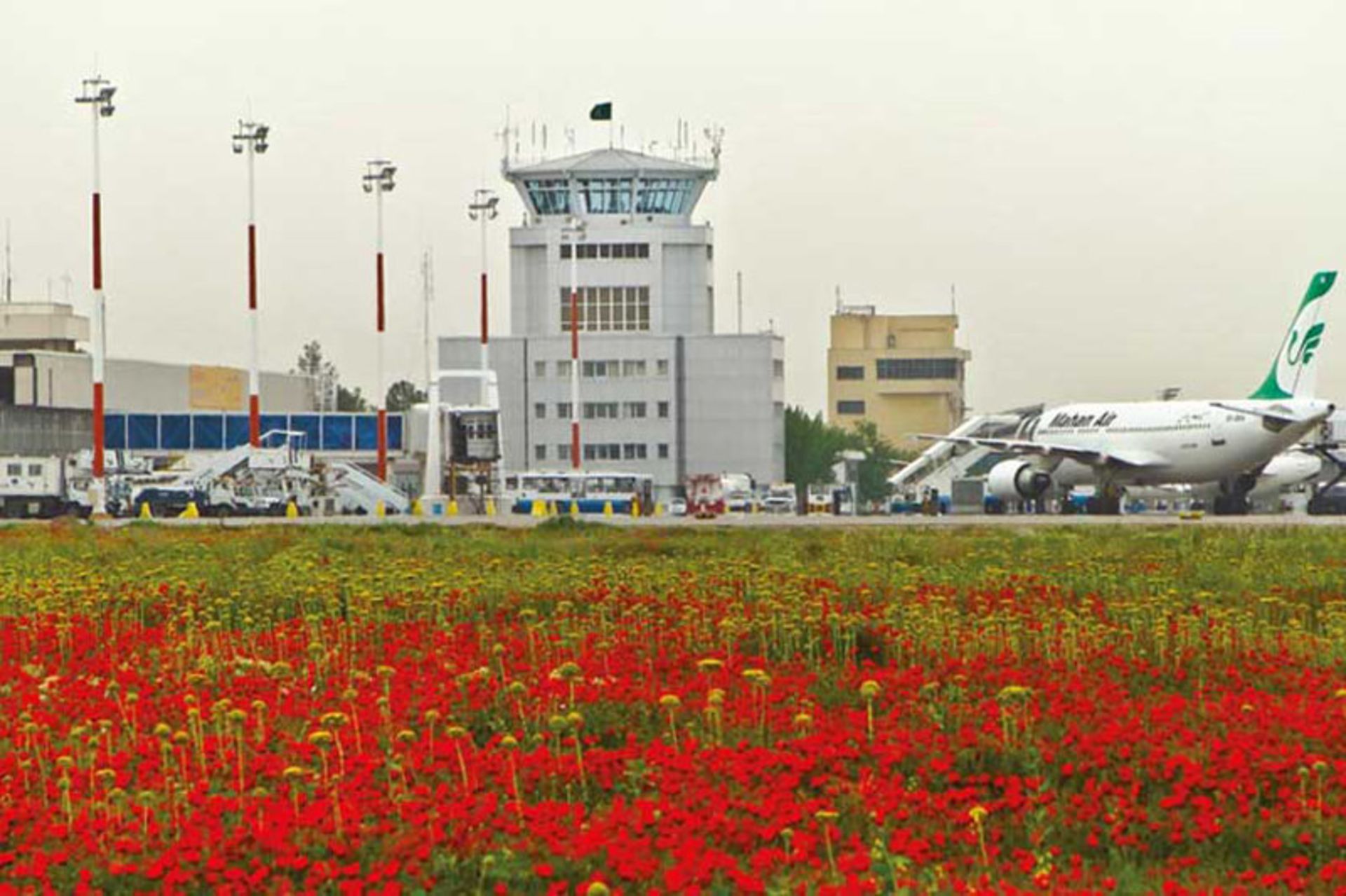 فرودگاه