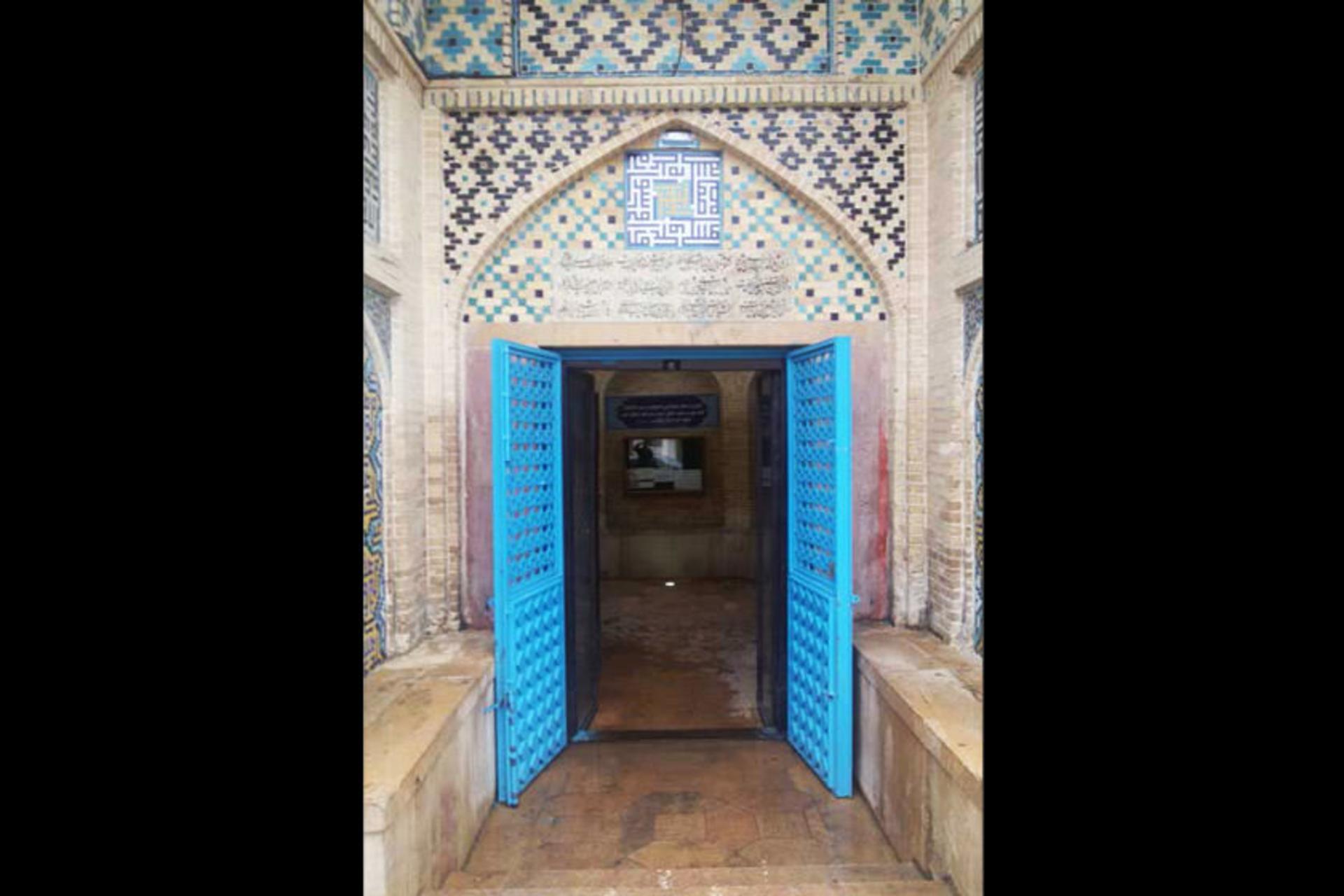 آرامگاه علی بن حمزه