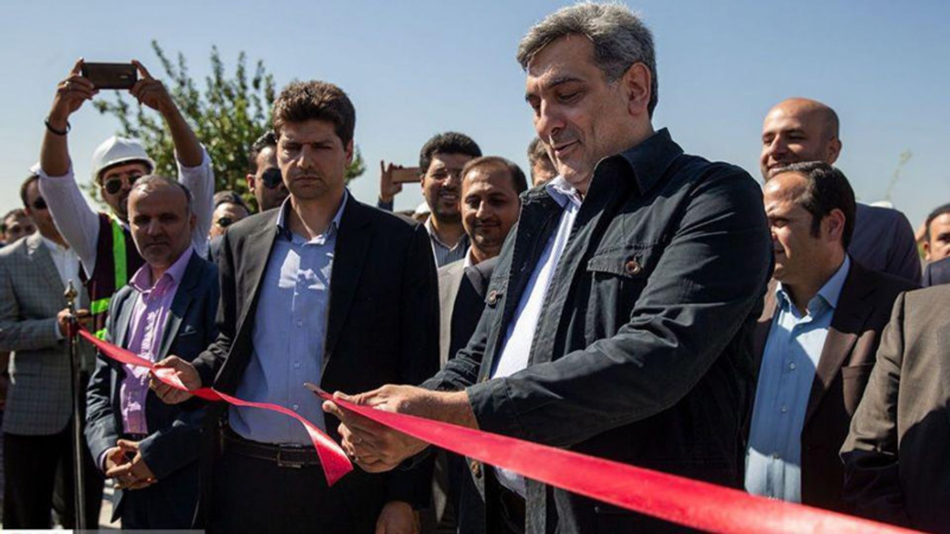 مراسم افتتاح دریاچه و باغ هنر تهران
