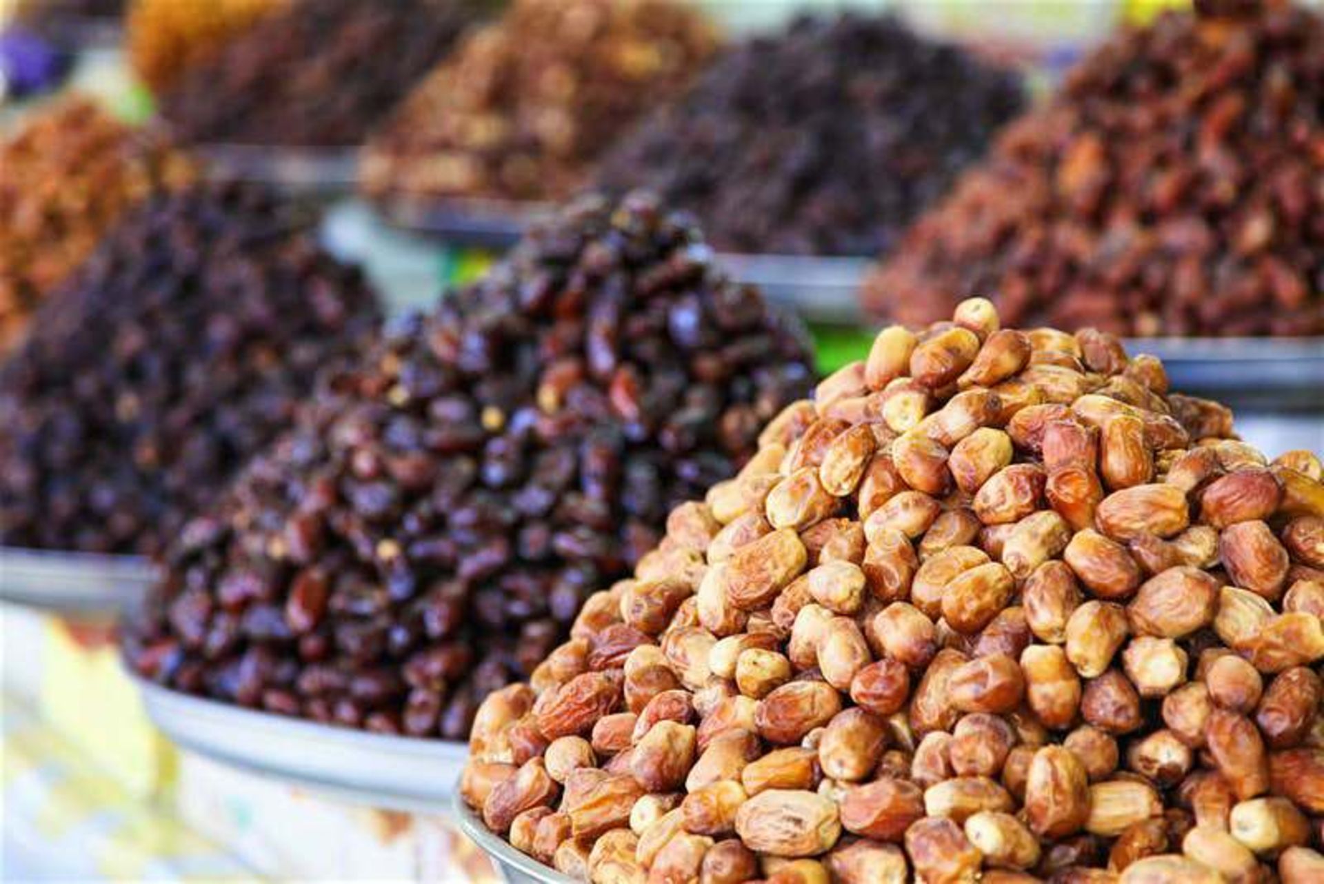 راهنمای خرید سوغات از دبی