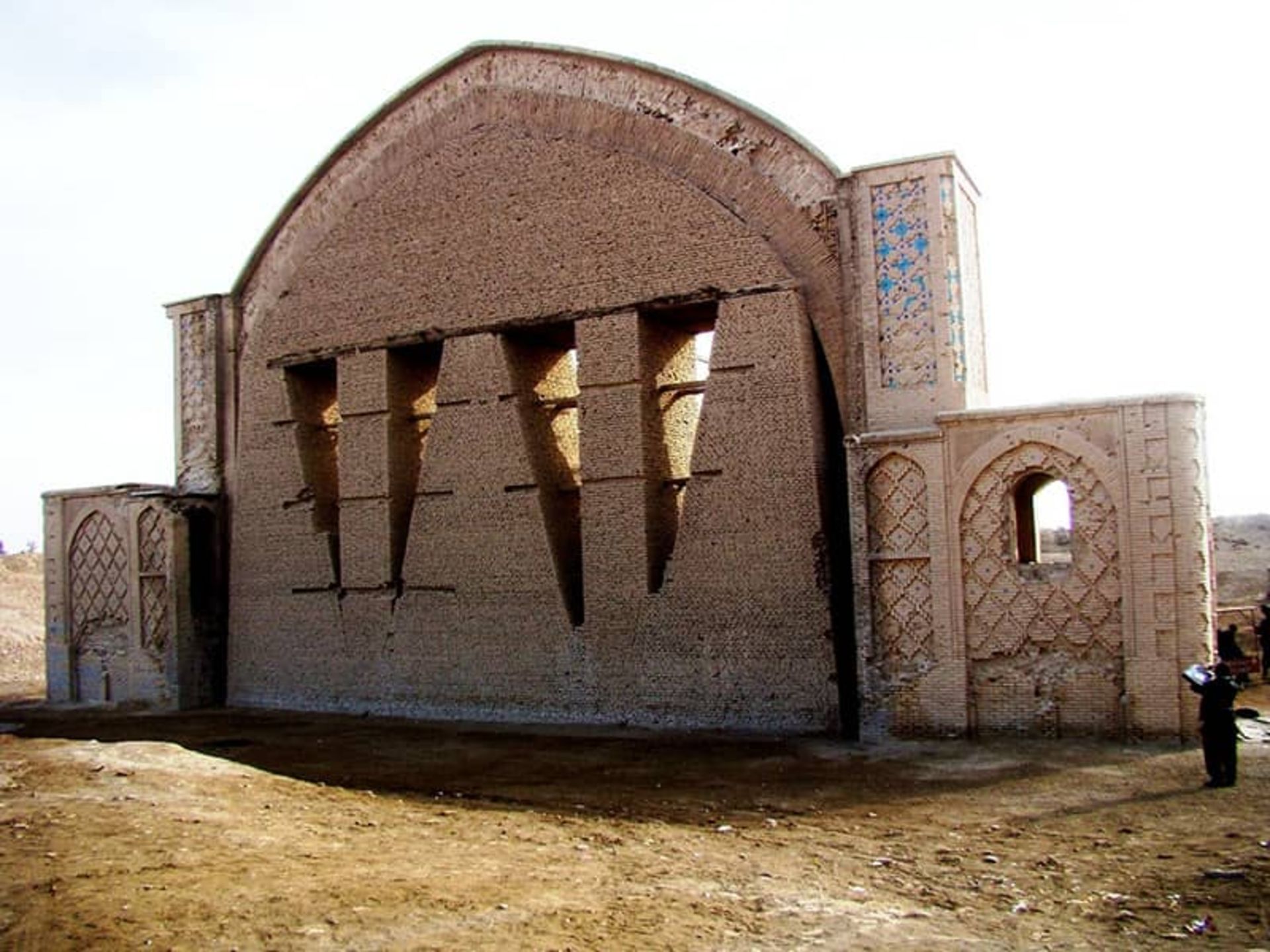 طاق بست