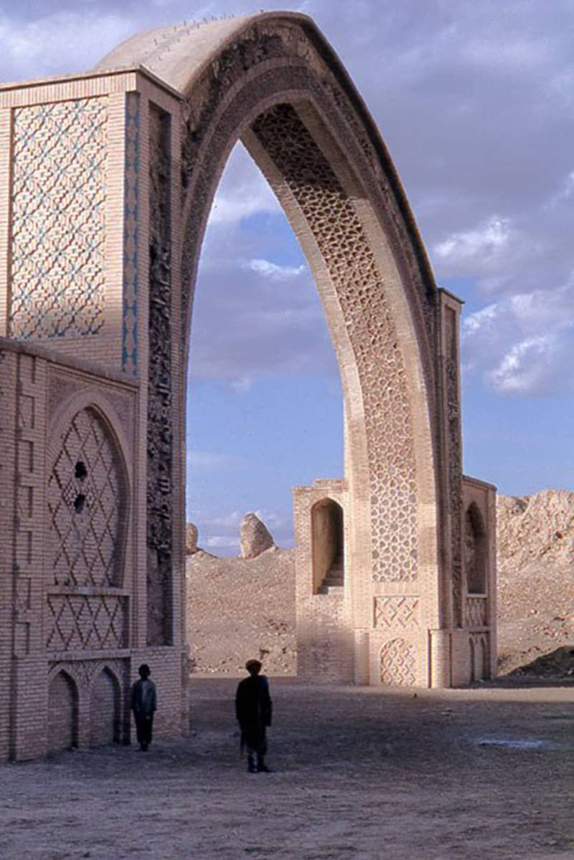 طاق بست