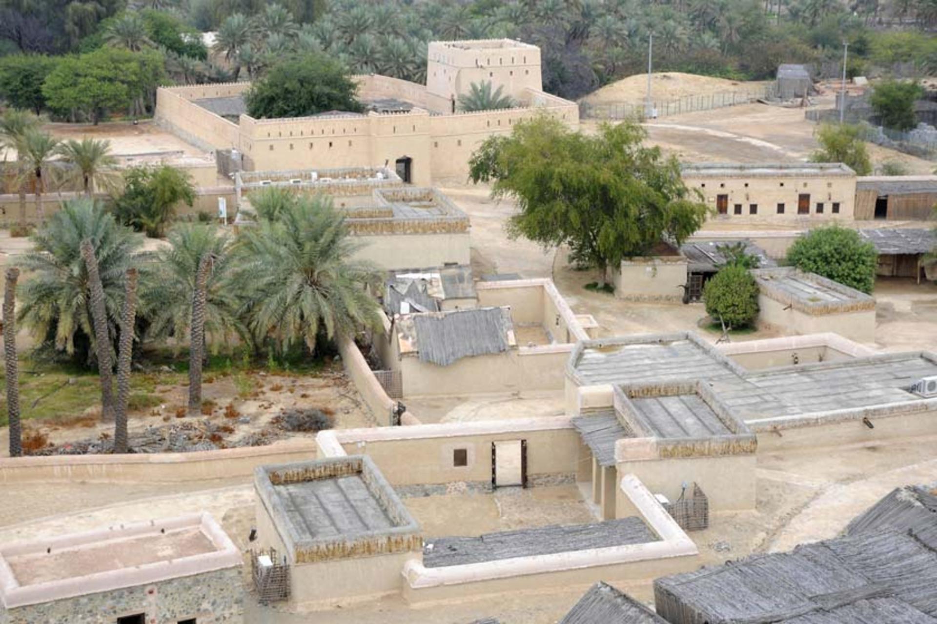 دهکده میراث حتا