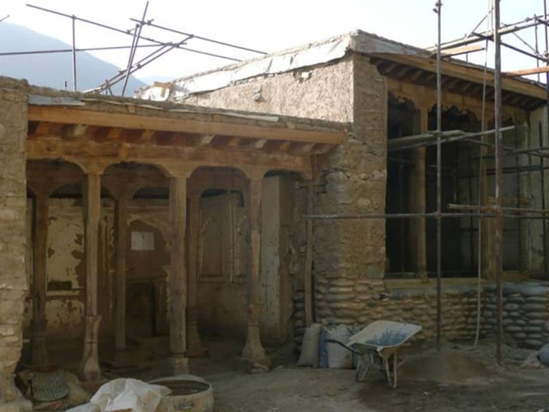مقبره ناصر خسرو- افغانستان