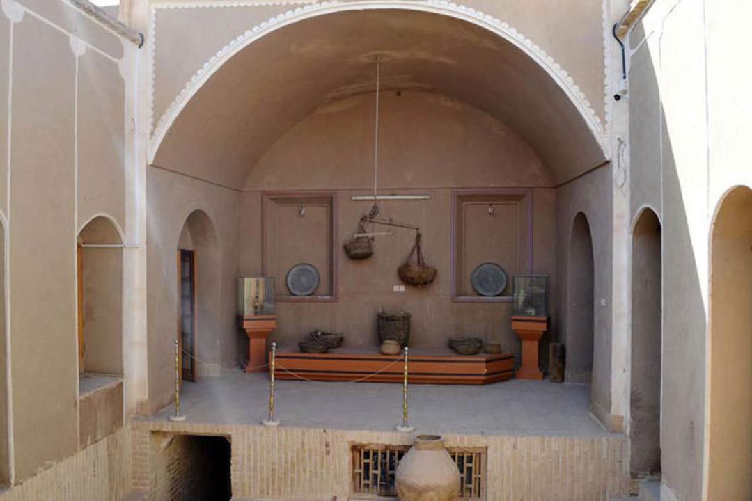 خانه وحشی بافقی