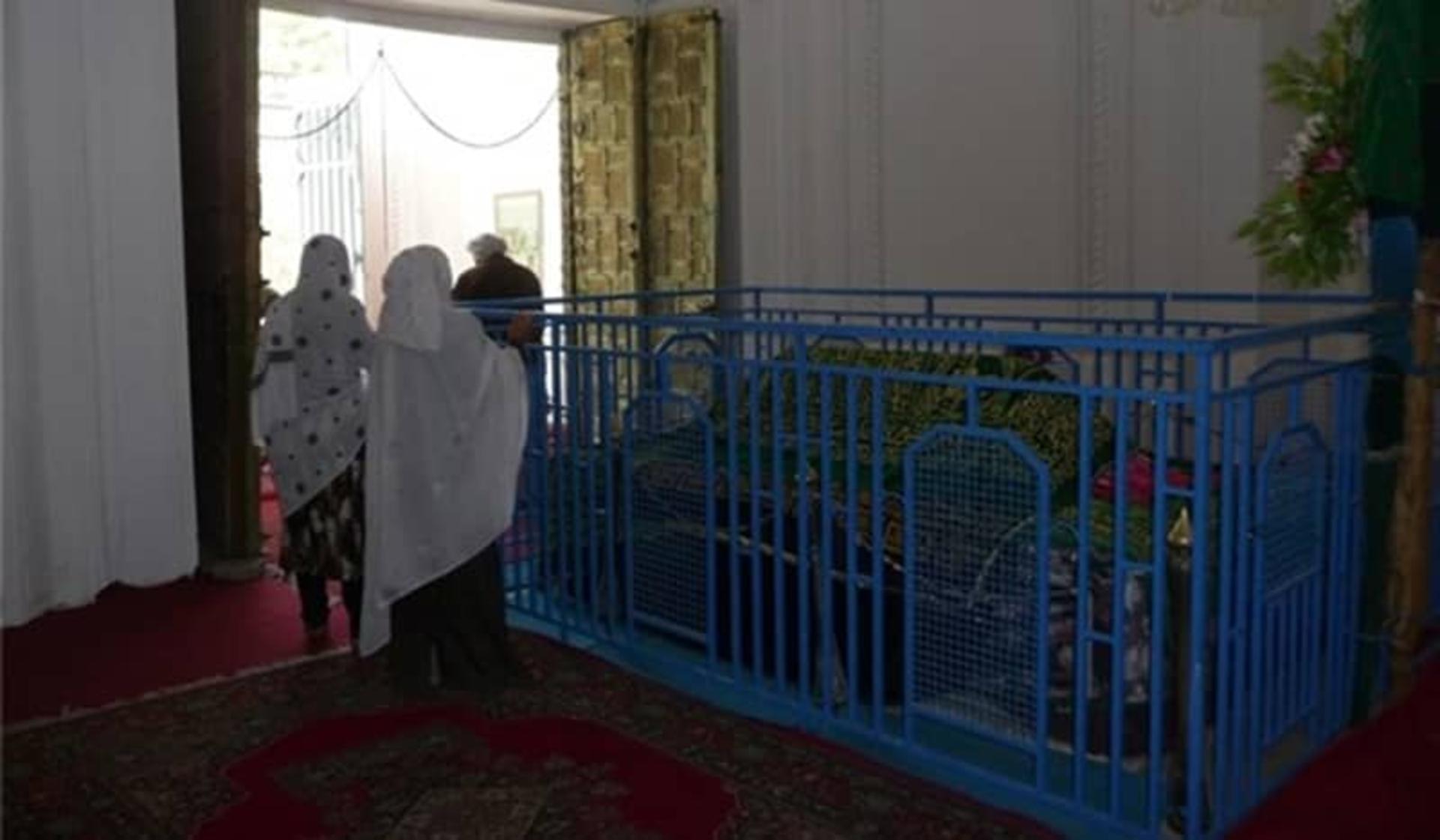 آرامگاه سلطان محمود غزنوی