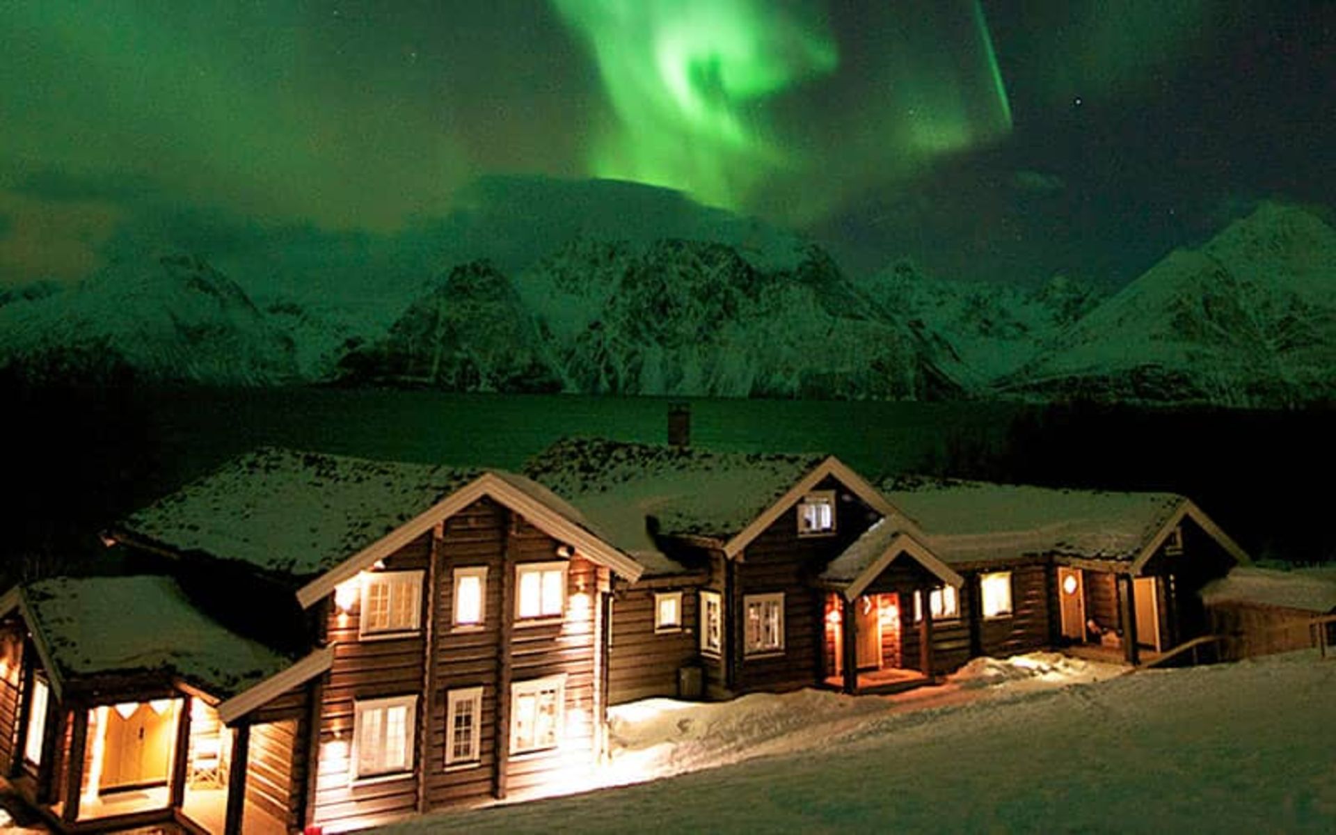 هتل LYNGEN LODGE نروژ