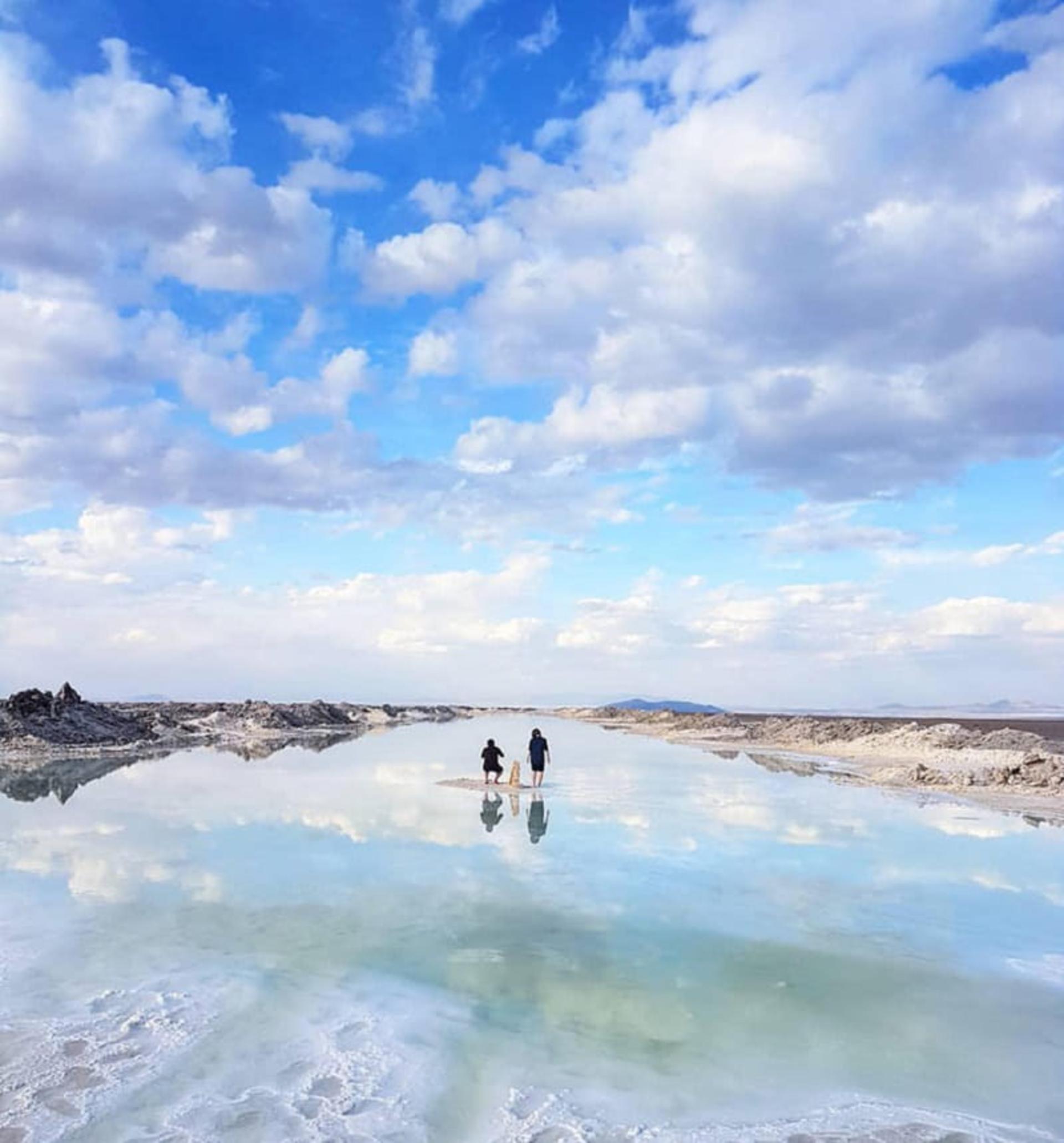 دریاچه نمک خارا ورزنه