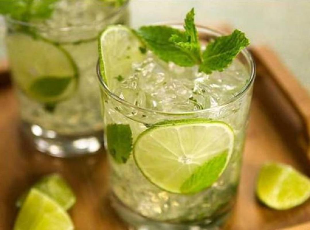 طرز تهیه شربت آبلیمو با نعنا 